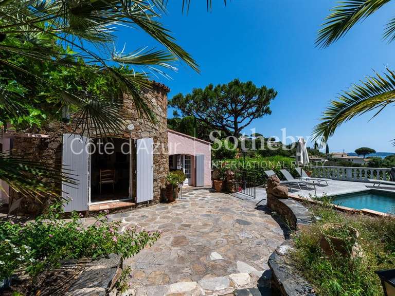 Maison Sainte-Maxime - 6 chambres - 240m²