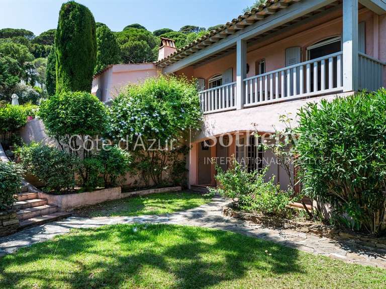 Maison Sainte-Maxime - 6 chambres - 240m²