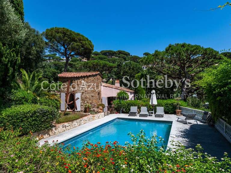 Maison Sainte-Maxime - 6 chambres - 240m²