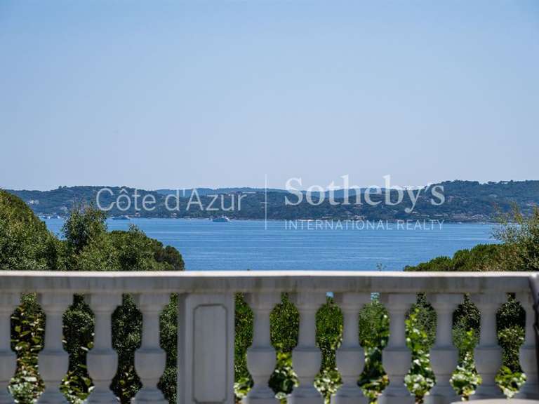 Maison Sainte-Maxime - 6 chambres - 240m²