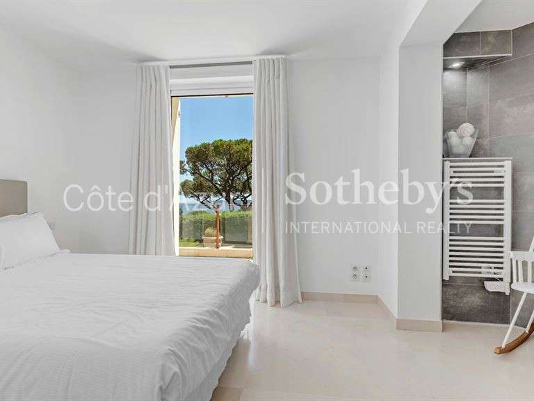 Maison Sainte-Maxime - 5 chambres - 295m²