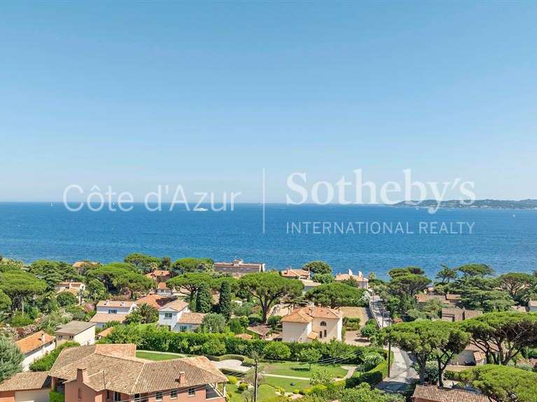 Maison Sainte-Maxime - 5 chambres - 295m²