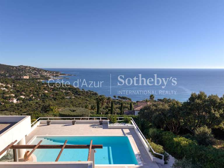 House with Sea view Sainte-Maxime - 6 bedrooms - 370m²