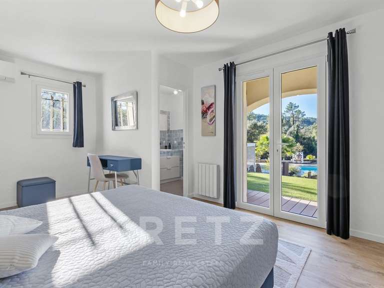 House Sainte-Maxime - 6 bedrooms - 190m²