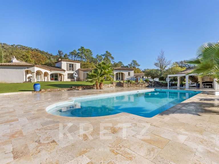 Maison Sainte-Maxime - 6 chambres - 190m²