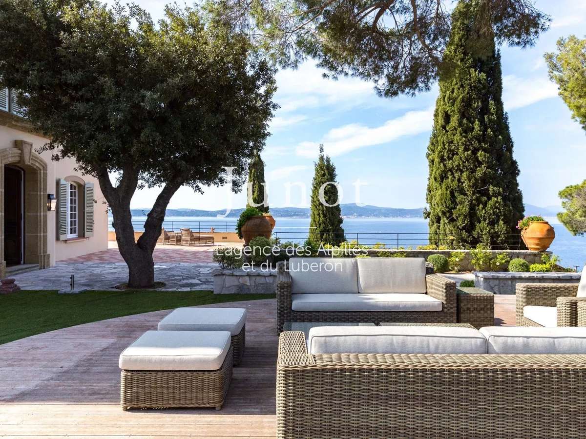 House Sainte-Maxime