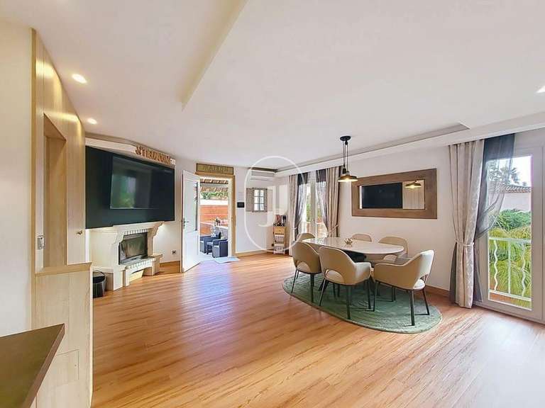 Maison Sainte-Maxime - 4 chambres - 116m²