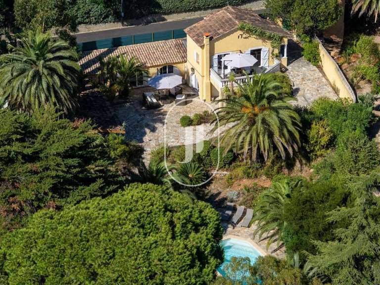House Sainte-Maxime - 5 bedrooms - 140m²