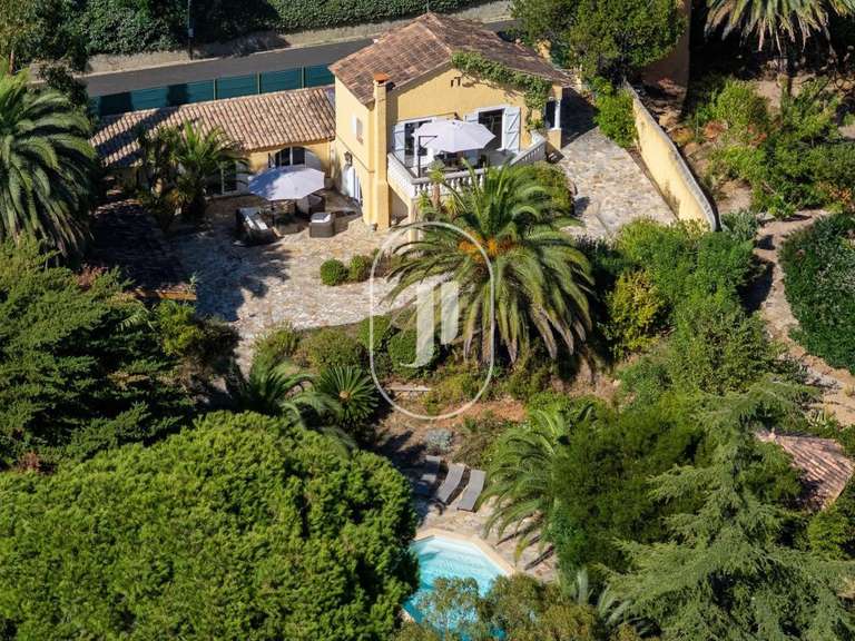 House Sainte-Maxime - 5 bedrooms - 140m²