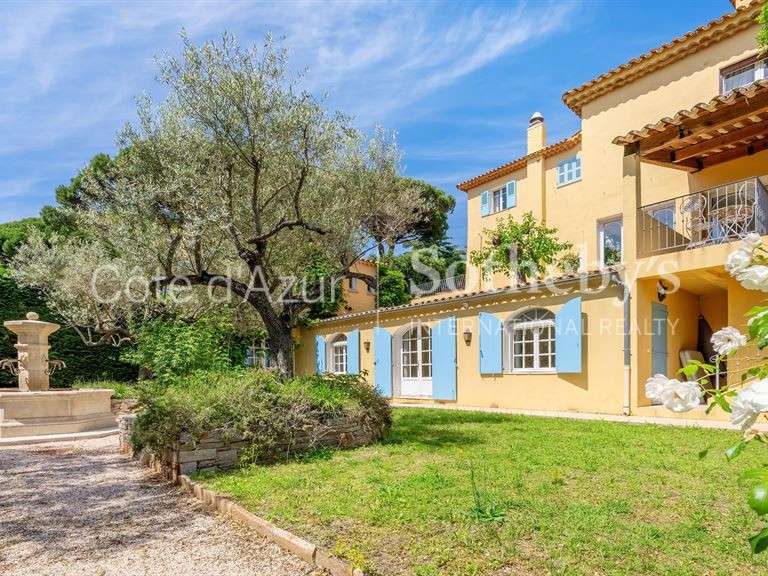 Maison Sainte-Maxime - 8 chambres - 560m²