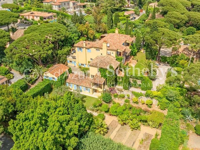 Maison Sainte-Maxime - 8 chambres - 560m²