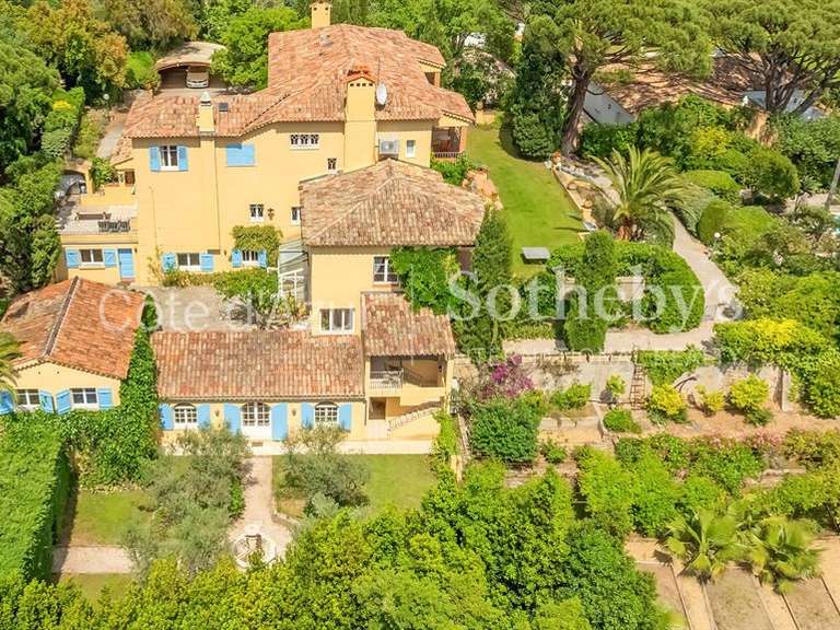 House Sainte-Maxime - 8 bedrooms - 560m²