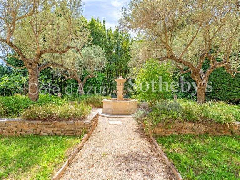 Maison Sainte-Maxime - 8 chambres - 560m²