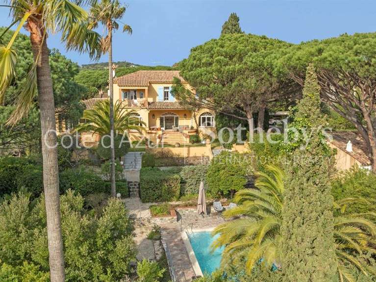 Maison Sainte-Maxime - 8 chambres - 560m²