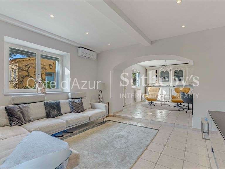House Sainte-Maxime - 8 bedrooms - 560m²