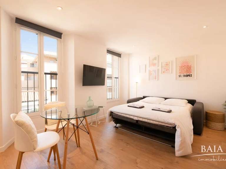 Maison Sainte-Maxime - 6 chambres - 320m²