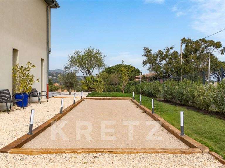 Maison Sainte-Maxime - 5 chambres - 200m²