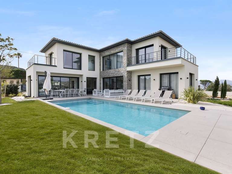 Maison avec Vue sur mer Sainte-Maxime - 5 chambres - 200m²