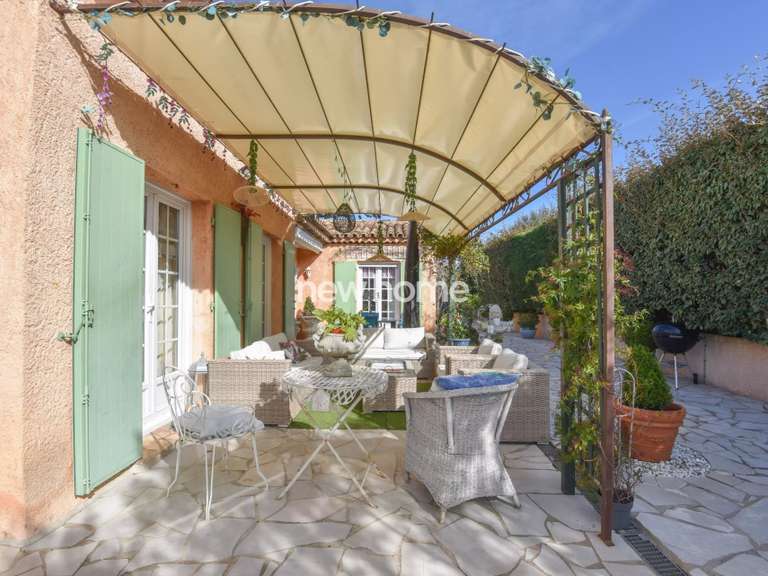 Maison Sainte-Maxime - 6 chambres - 232m²