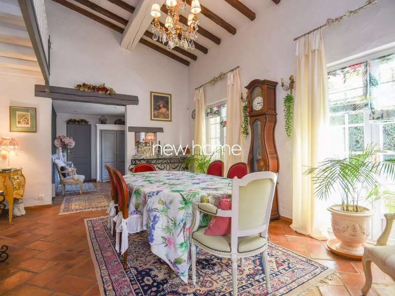 Maison Sainte-Maxime - 6 chambres - 232m²