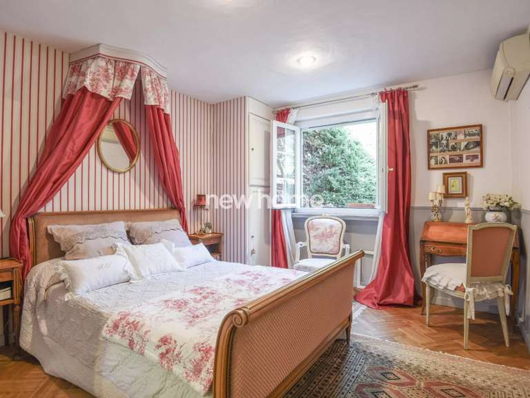 Maison Sainte-Maxime - 6 chambres - 232m²