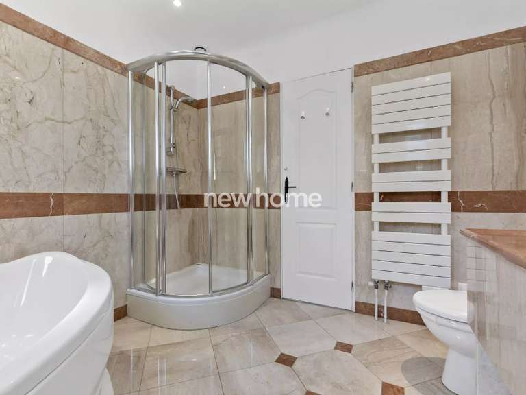 Maison Sainte-Maxime - 5 chambres - 220m²