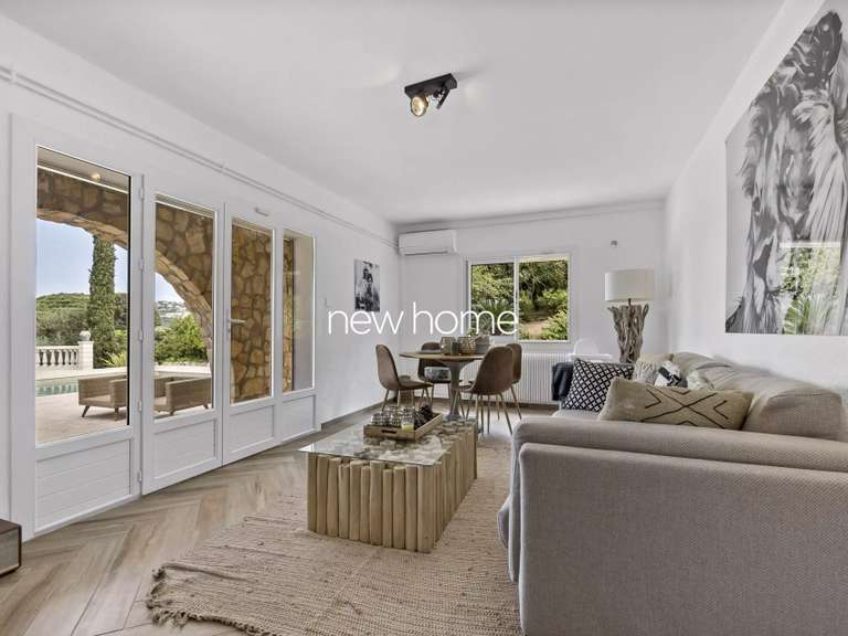 Maison Sainte-Maxime - 5 chambres - 220m²