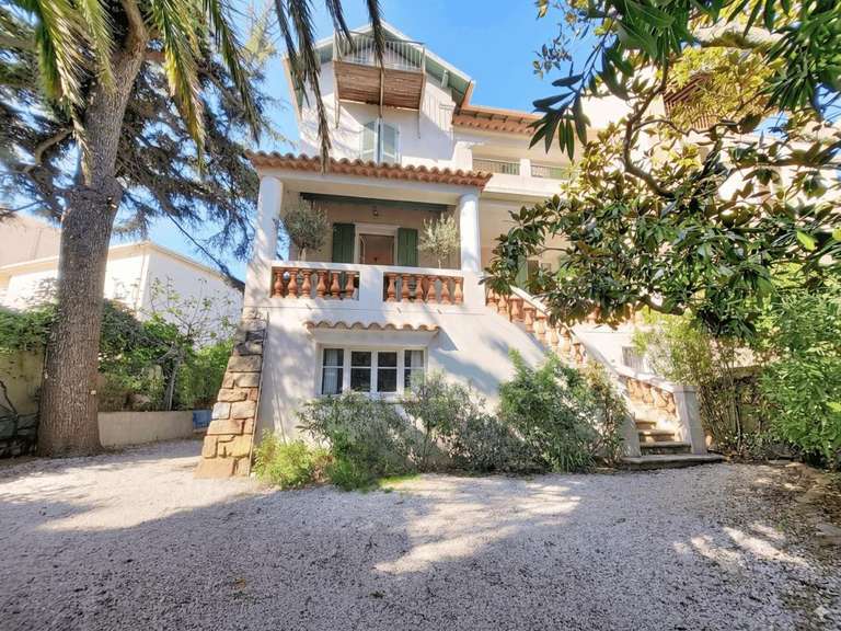 Maison Sainte-Maxime - 6 chambres - 202m²