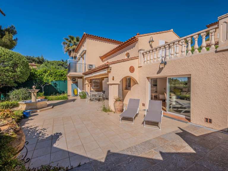 Maison Sainte-Maxime - 3 chambres - 98m²