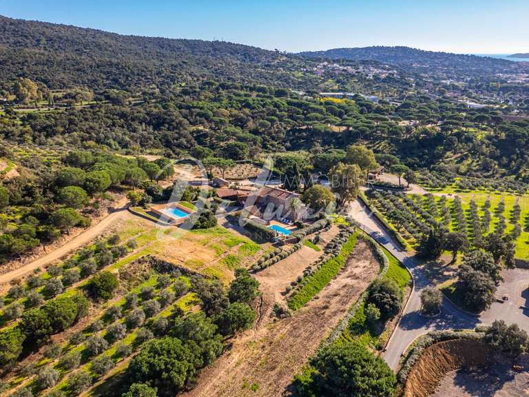 Maison Sainte-Maxime - 13 chambres - 500m²
