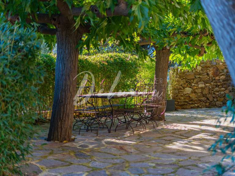 Maison Sainte-Maxime - 13 chambres - 500m²