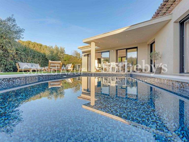 Maison Sainte-Maxime - 3 chambres - 157m²