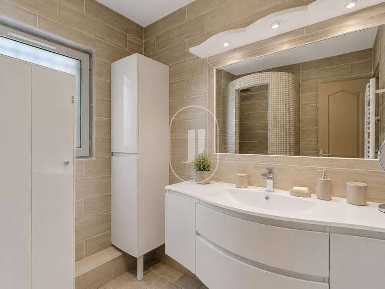Maison Sainte-Maxime - 5 chambres - 174m²