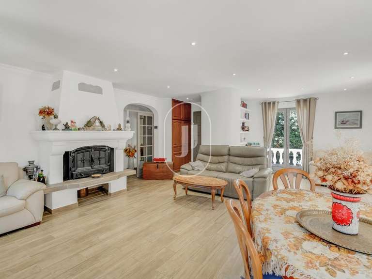 Maison Sainte-Maxime - 5 chambres - 174m²