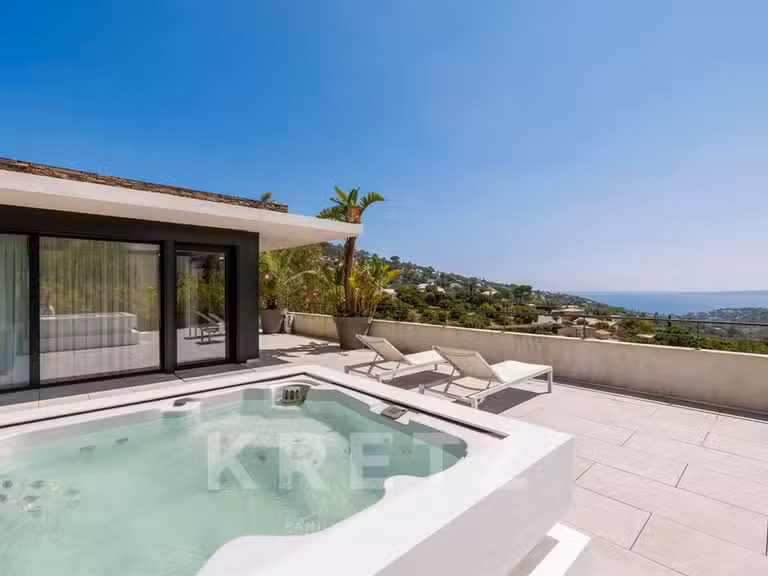 House with Sea view Sainte-Maxime - 3 bedrooms - 325m²