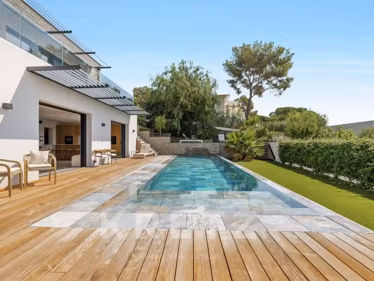 House with Sea view Sainte-Maxime - 4 bedrooms - 242m²
