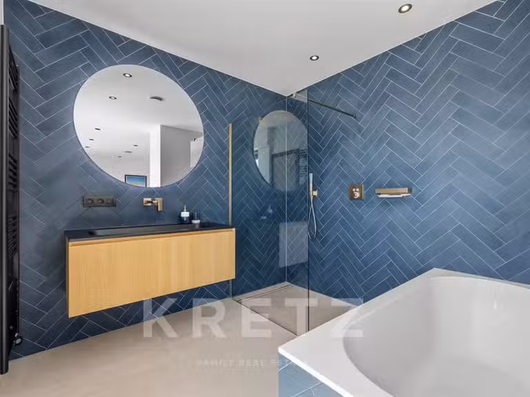 House with Sea view Sainte-Maxime - 4 bedrooms - 242m²