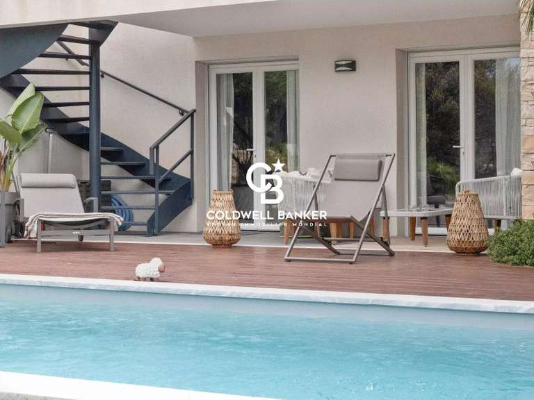 Maison Sainte-Maxime - 3 chambres - 147m²