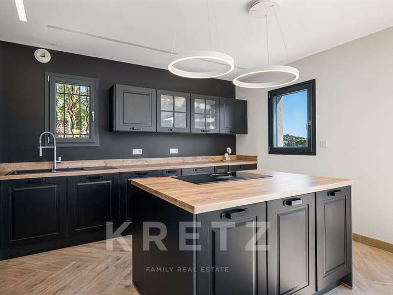 Maison avec Vue sur mer Sainte-Maxime - 5 chambres - 180m²