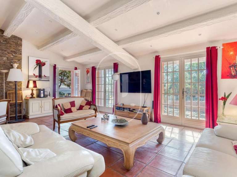 Propriété avec Vue sur mer Sainte-Maxime - 8 chambres - 227m²