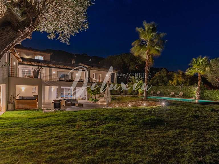 Propriété avec Vue sur mer Sainte-Maxime - 7 chambres - 500m²