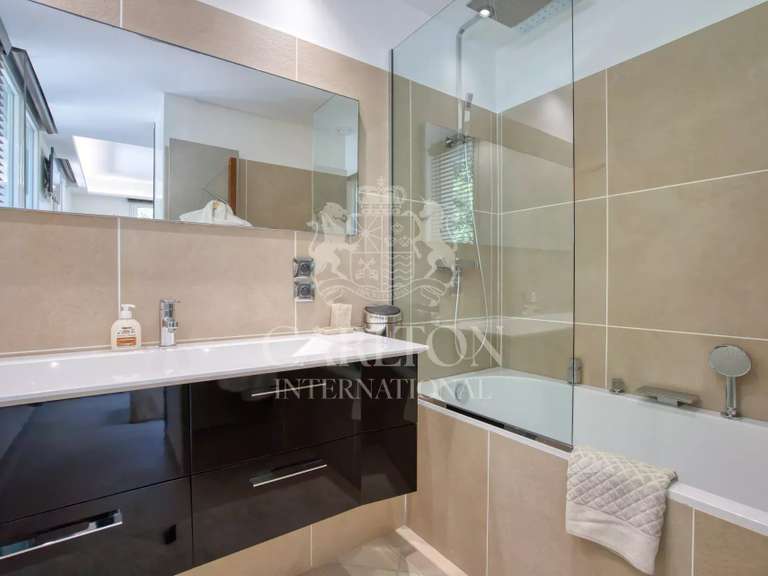 Propriété avec Vue sur mer Sainte-Maxime - 11 chambres - 900m²