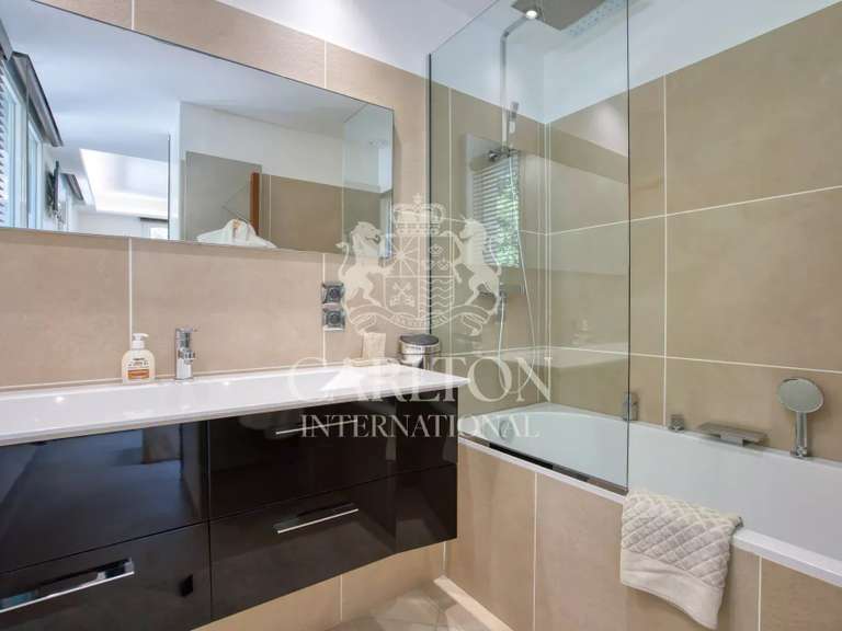 Propriété avec Vue sur mer Sainte-Maxime - 11 chambres - 900m²