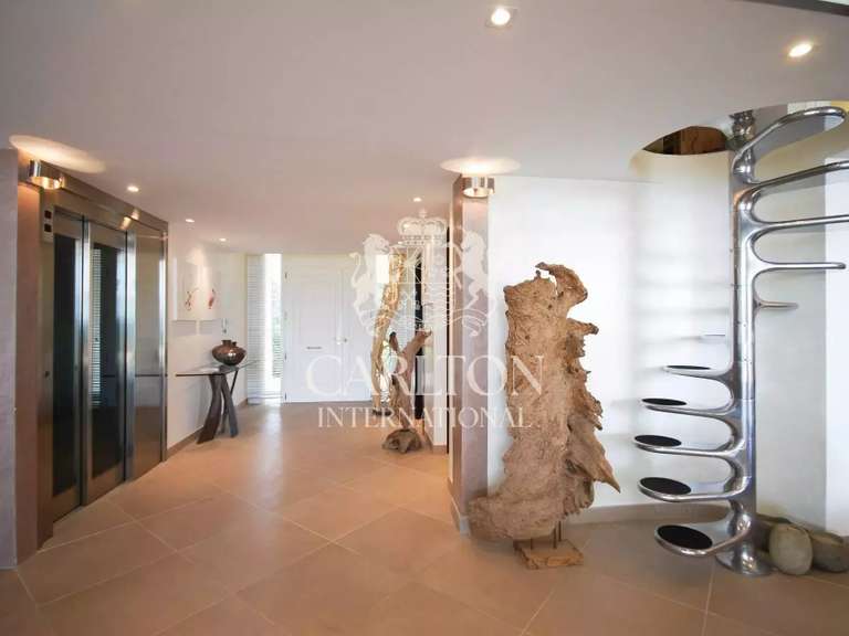 Propriété avec Vue sur mer Sainte-Maxime - 11 chambres - 900m²