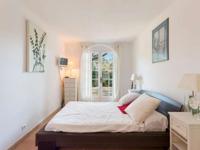 Propriété avec Vue sur mer Sainte-Maxime - 8 chambres - 227m²