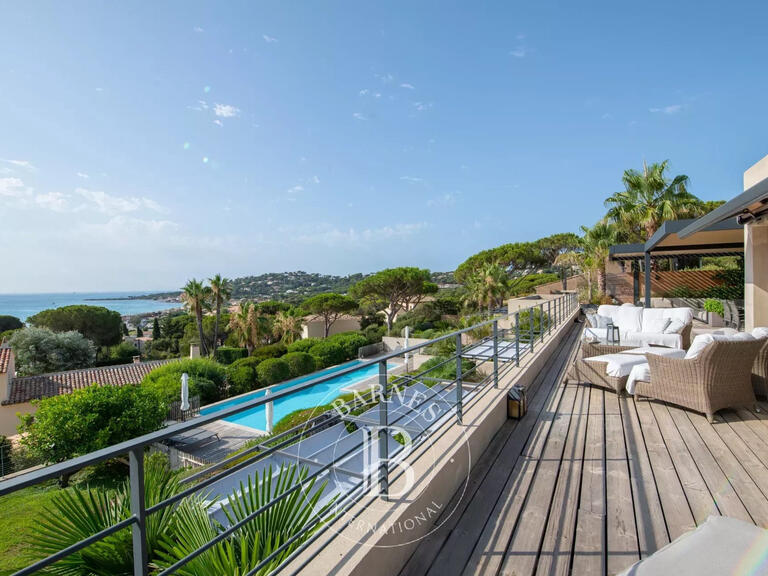 Vente Villa avec Vue mer Sainte-Maxime - 7 chambres