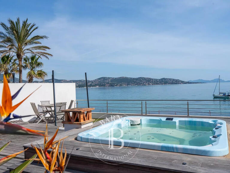 Vente Villa avec Vue mer Sainte-Maxime - 3 chambres