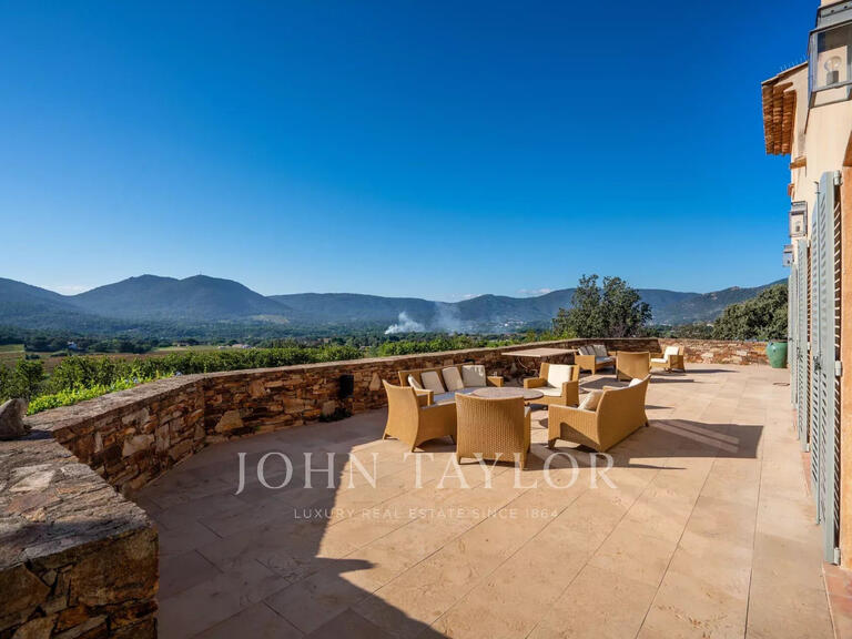Villa Sainte-Maxime - 7 bedrooms - 340m²