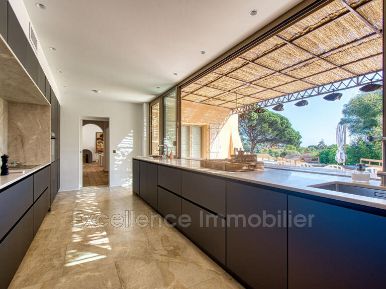 Villa Sainte-Maxime - 5 chambres - 345m²