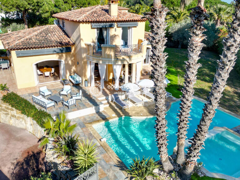 Villa Sainte-Maxime - 4 bedrooms - 223m²